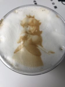 ピーチ姫のラテアート